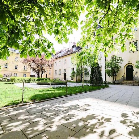 Designers Apartment In The Old Town Warsaw Exterior photo